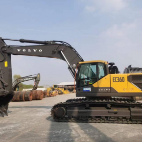 Excavator EC360
