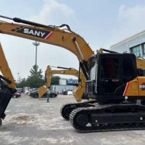 Excavator SY215C